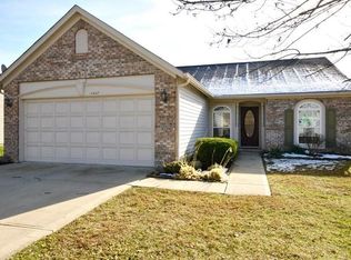 10647 Ashview Dr, Fishers, IN 46038