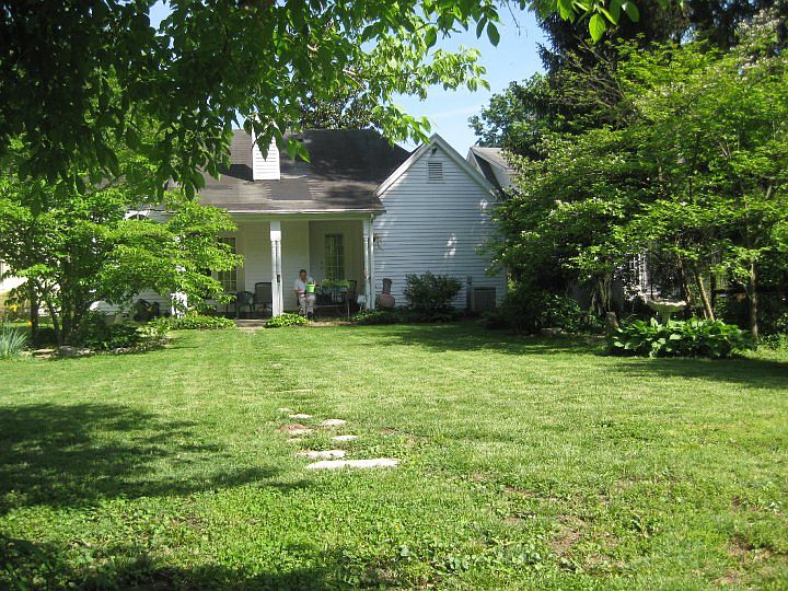 1st image of 102 Wilkinson St