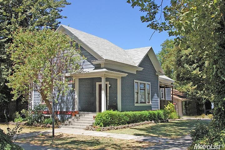 1st image of 231 Clover St
