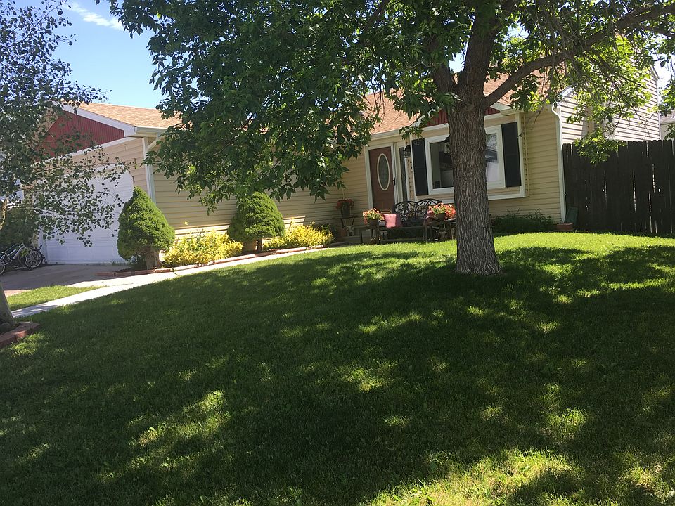 2nd image of 2311 Rooks Ave