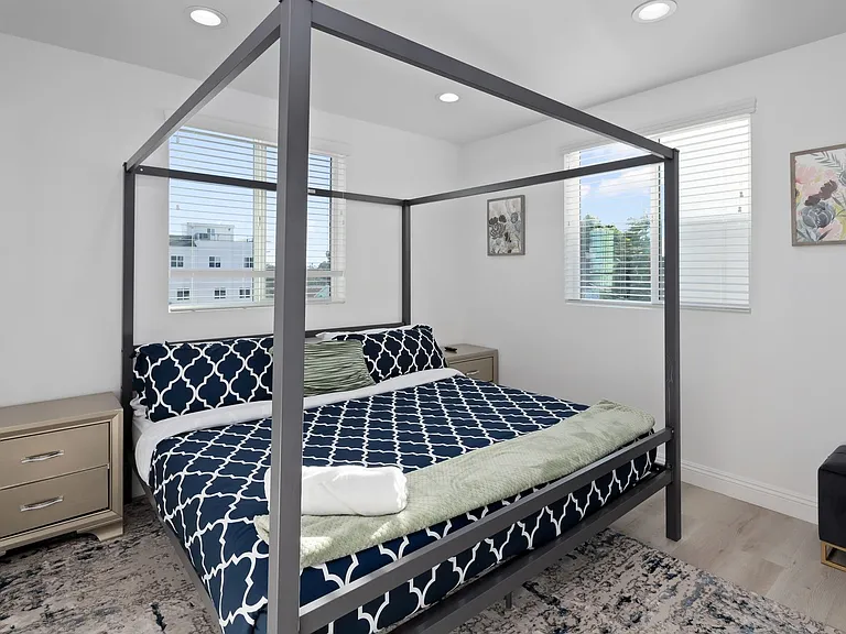 New Construction 4-Unit Townhome Community | Luxury Living Near DTLA — Photo 33