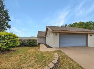 11105 Springhollow Ct, Oklahoma City, OK 73120