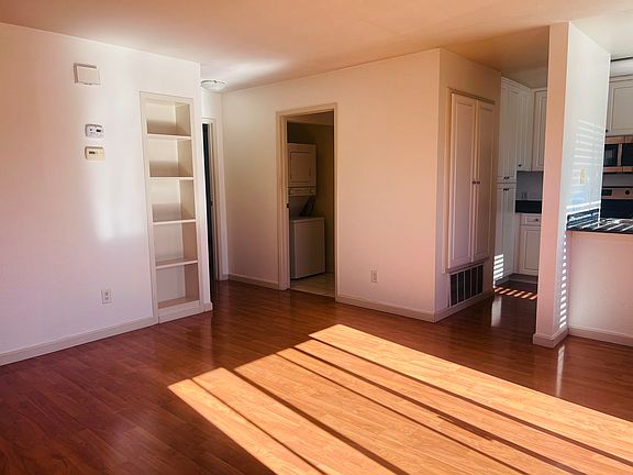 Living room - view from inside -2