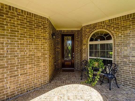3rd image of 4609 Hispania View Dr