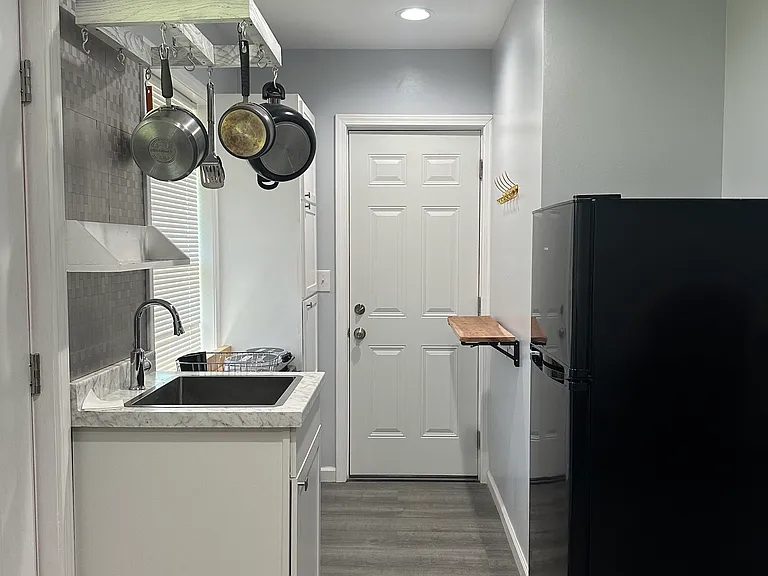 501B Oak Grove Rd #1B — Photo 9
