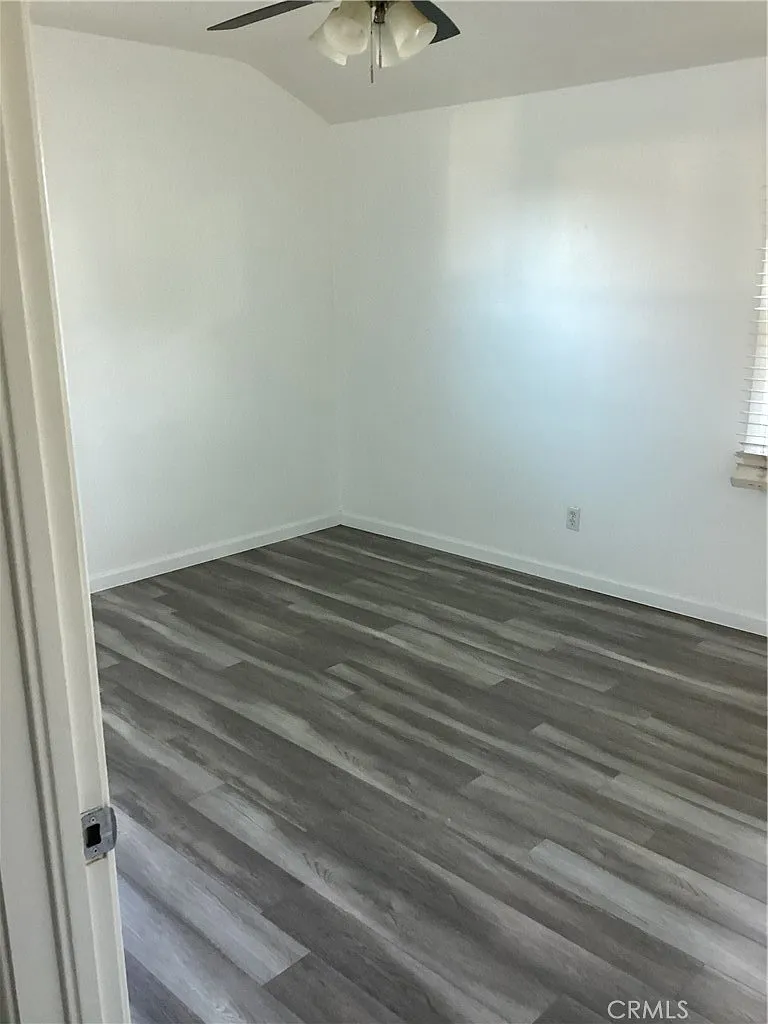 3 bed, 1200 sqft, $3,000 — Photo 4