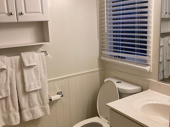 5th image of 56 Henry St #1