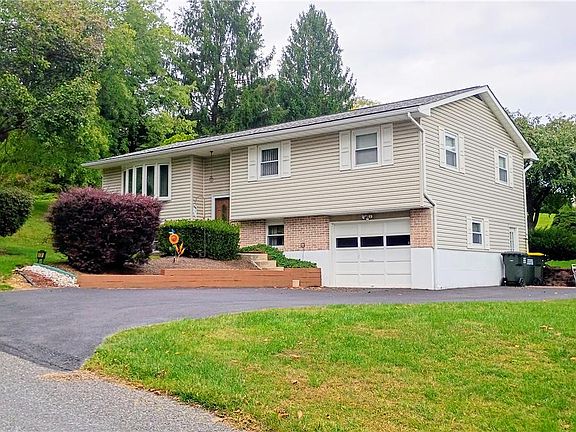3rd image of 6301 Meadowview Rd