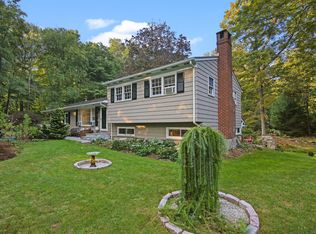 7 Short Ln, Ridgefield, CT 06877