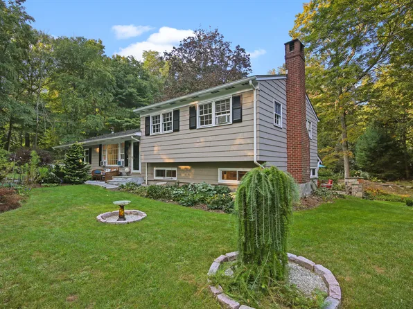 7 Short Lane, Ridgefield, CT 06877