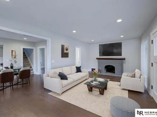 5802 N 29th St, Omaha, NE 68111