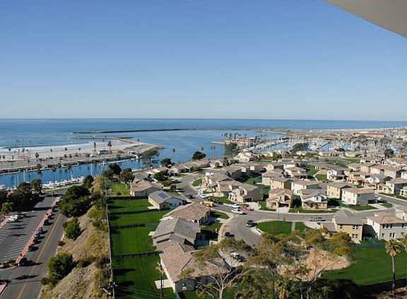 4th image of 1200 Harbor Dr #16B