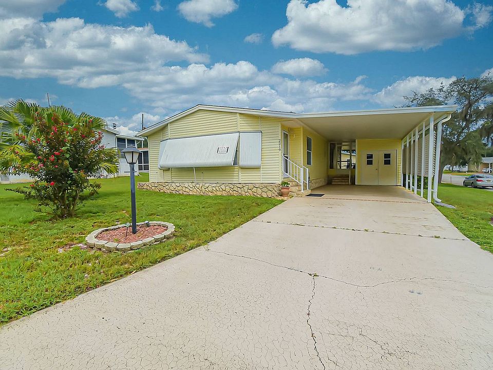 1st image of 2219 Abbottwoods Ln