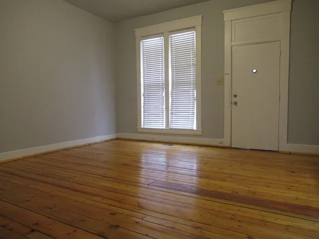 749 Morgan St — Photo 9