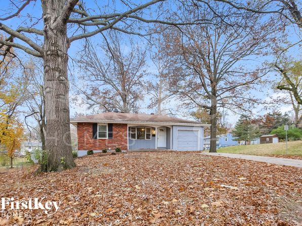 7801 NE 51st St, Kansas City, MO 64119