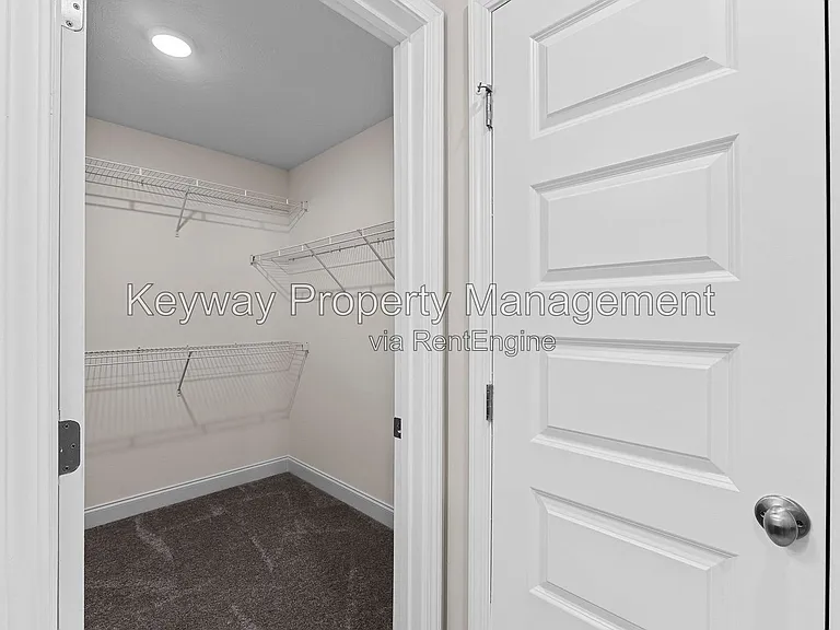 716 Bronze Way — Photo 20