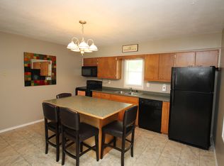 211 Oak St, Waterloo, IL 62298