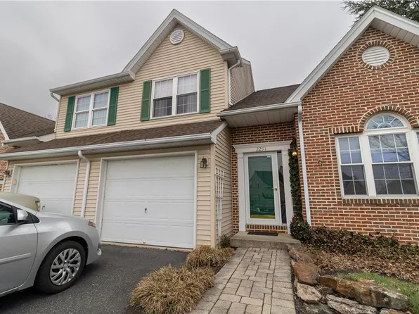 2291 Briarwood Dr N, Coplay, PA 18037