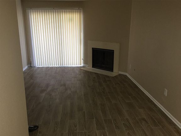 5th image of 2120 El Paseo St APT 1807