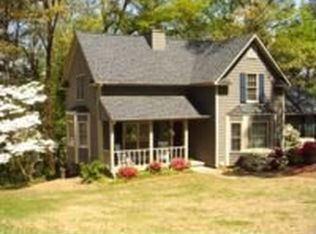 845 Branford Ln, Lilburn, GA 30047