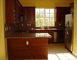 3rd image of 6 Veragua Ave