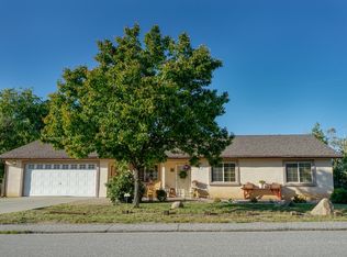 18340 Bowie St, Tehachapi, CA 93561