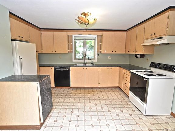 5th image of 5 Beech St