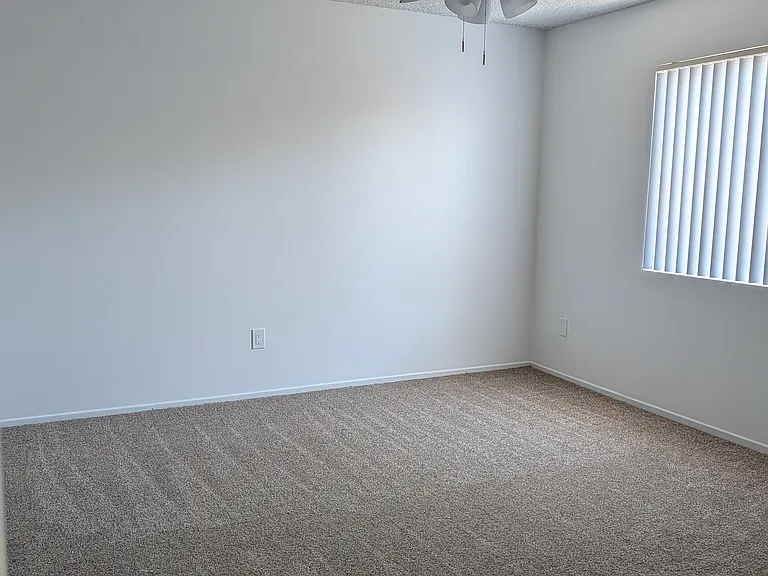 10348 Paramount Blvd #204 — Photo 6