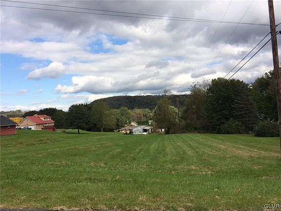 5th image of 5 5th Avenue Lower Mount Bethel Twp