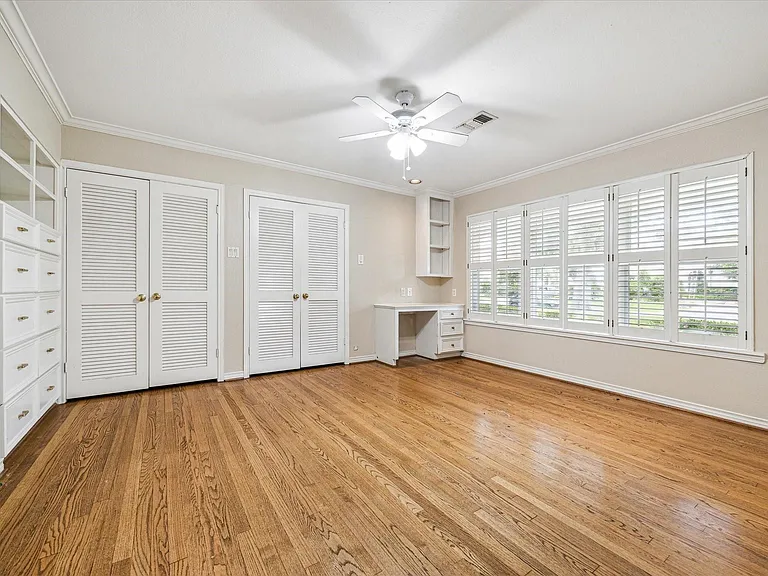 5505 Holly Springs Dr — Photo 12