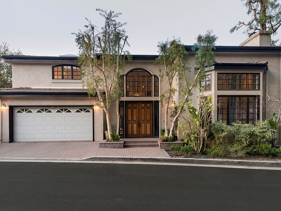1st image of 3671 Buena Park Dr