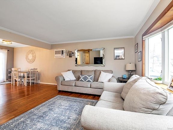3rd image of 2691 Nira Ave