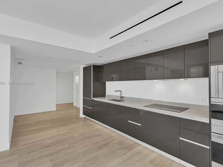 1451 Brickell Ave #2606 — Photo 16