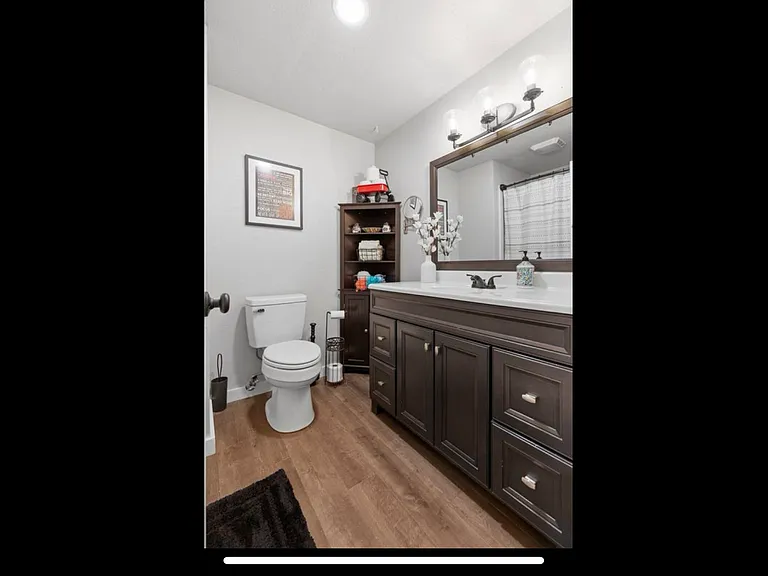 746 Hemlock Ct — Photo 28