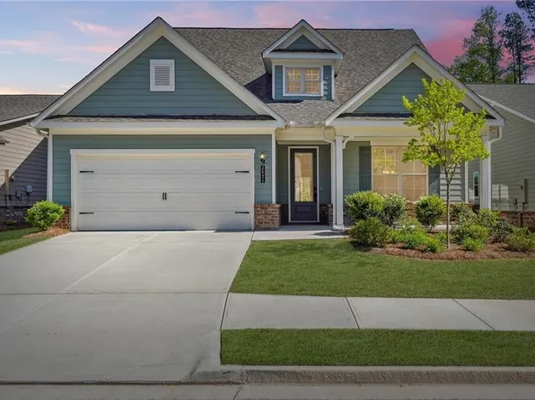 2526 Knob Creek Dr, Snellville, GA 30078