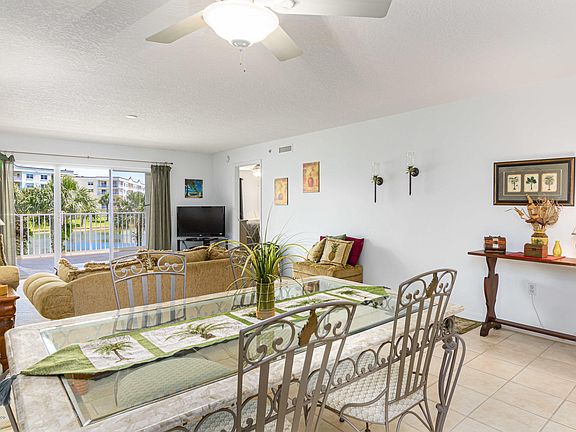 3rd image of 8961 Lake Dr APT F205