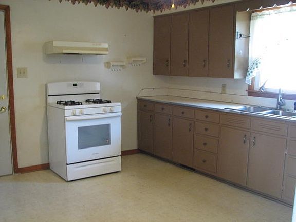 5th image of 906 Bland Blvd