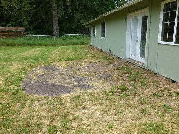 5th image of 9318 Tri Lake Ct SE