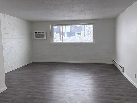 3rd image of 1416-1426 10th Ave N #1