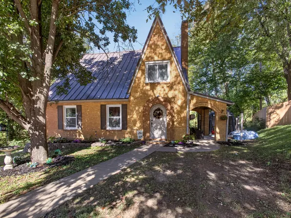 10 Riverside Dr, Boonville, MO 65233