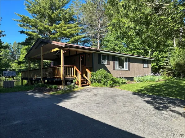 9196 Hospers Ln, Boonville, NY 13309