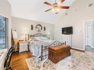 12902 Cambridge Eagle Dr, Houston, TX 77044