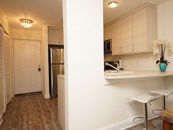 4th image of 4274 Calinda Ln #Eb9cf0feb