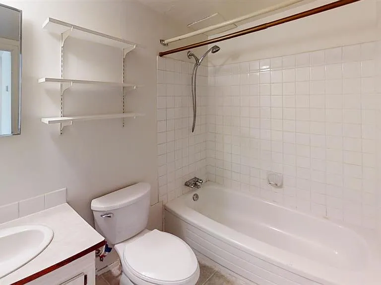 9656 Hillcrest Dr #105 — Photo 8