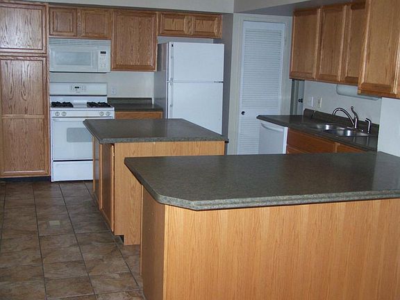 5th image of 1641 Lakeview Dr