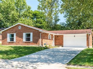 902 Cardinal Dr, Lebanon, OH 45036