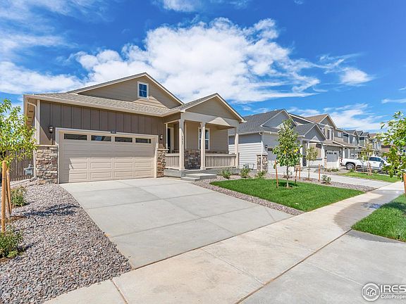 3rd image of 4642 Longs Peak St