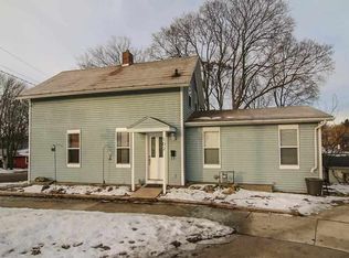 102 N Forrest St, Stoughton, WI 53589