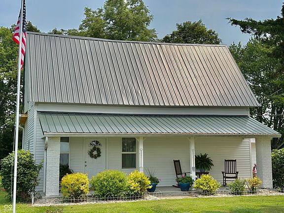 2nd image of 3987 N Bowman Rd