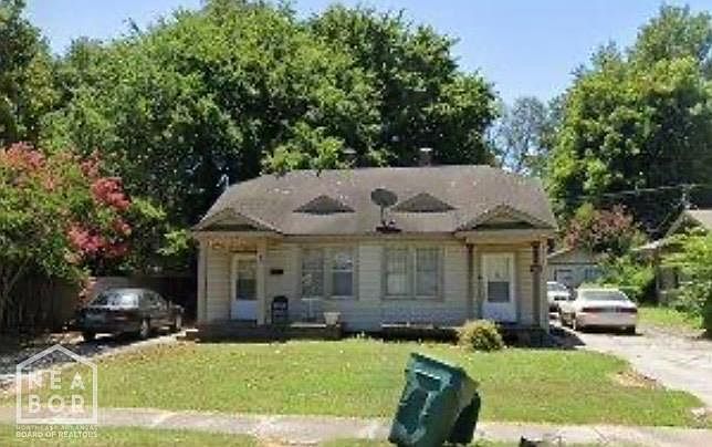 1st image of 809 W Walnut St #811